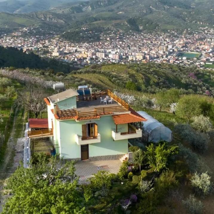 Vila Dean Berat Esterno foto